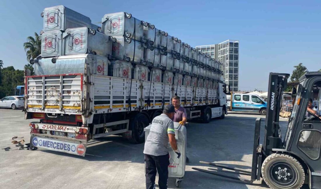 Mersin’in merkez ilçe Akdeniz Belediyesi, temizlik hizmetlerini daha hızlı ve