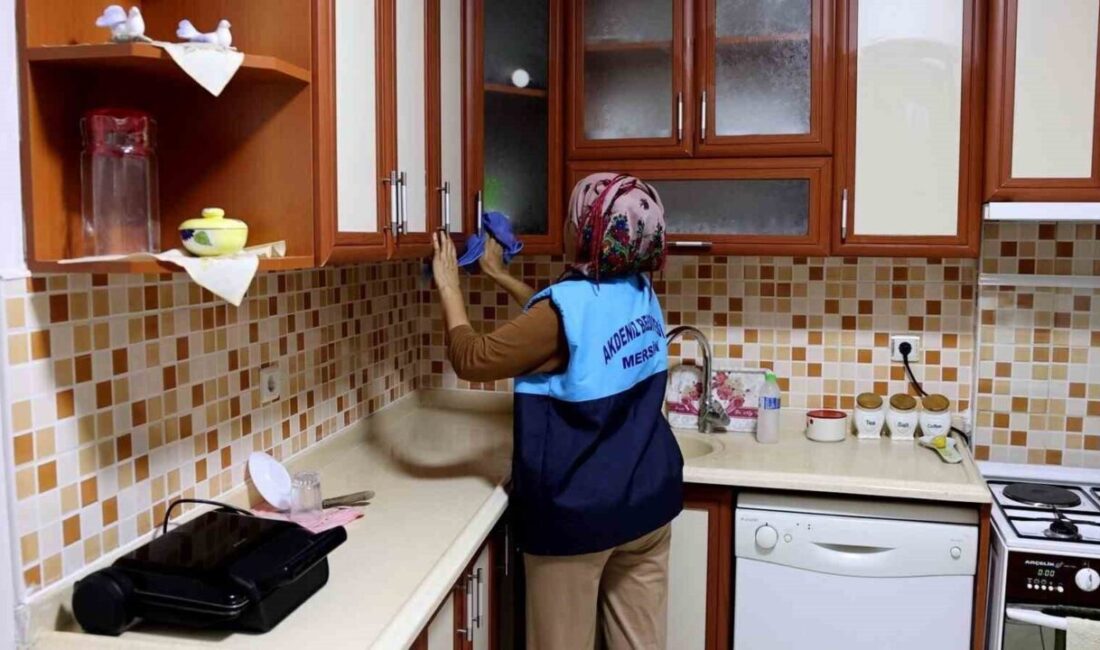 Mersin’in merkez ilçe Akdeniz Belediyesi, sosyal belediyecilik anlayışı çerçevesinde yaşlı,