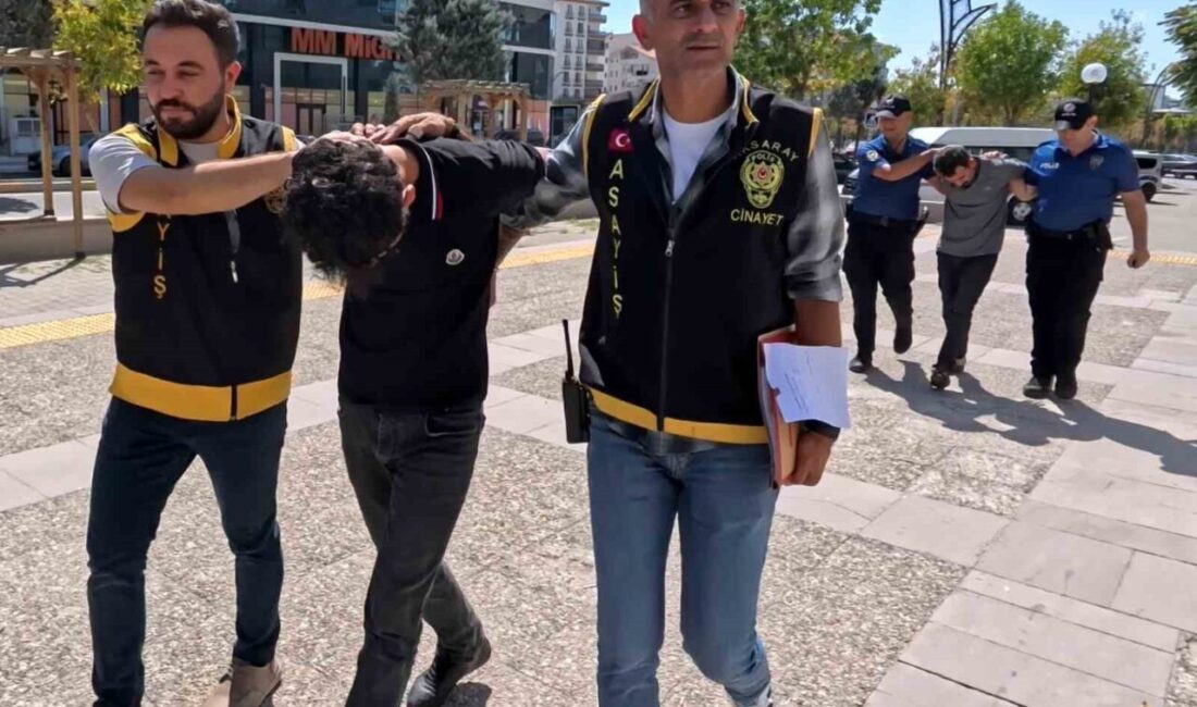 Aksaray’da iki grup arasında yaşanan 2’si polis 4 kişinin yaralandığı