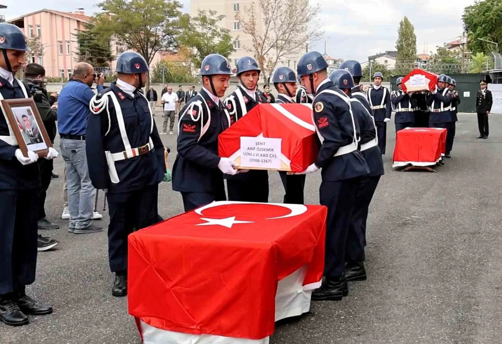 Ankara-Niğde otoyolu Aksaray’ın Ortaköy ilçesi yakınlarındaki kazada şehit olan iki