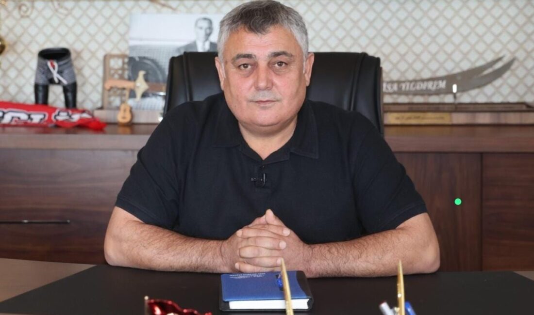 Antalya’nın merkez ilçelerinden Aksu’da Belediye Başkanı İsa Yıldırım, Cumhuriyet Halk