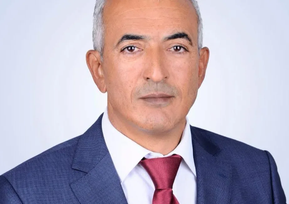 Antalya’nın Aksu ilçesinde sabah saatlerinde partisinden istifa eden CHP Aksu