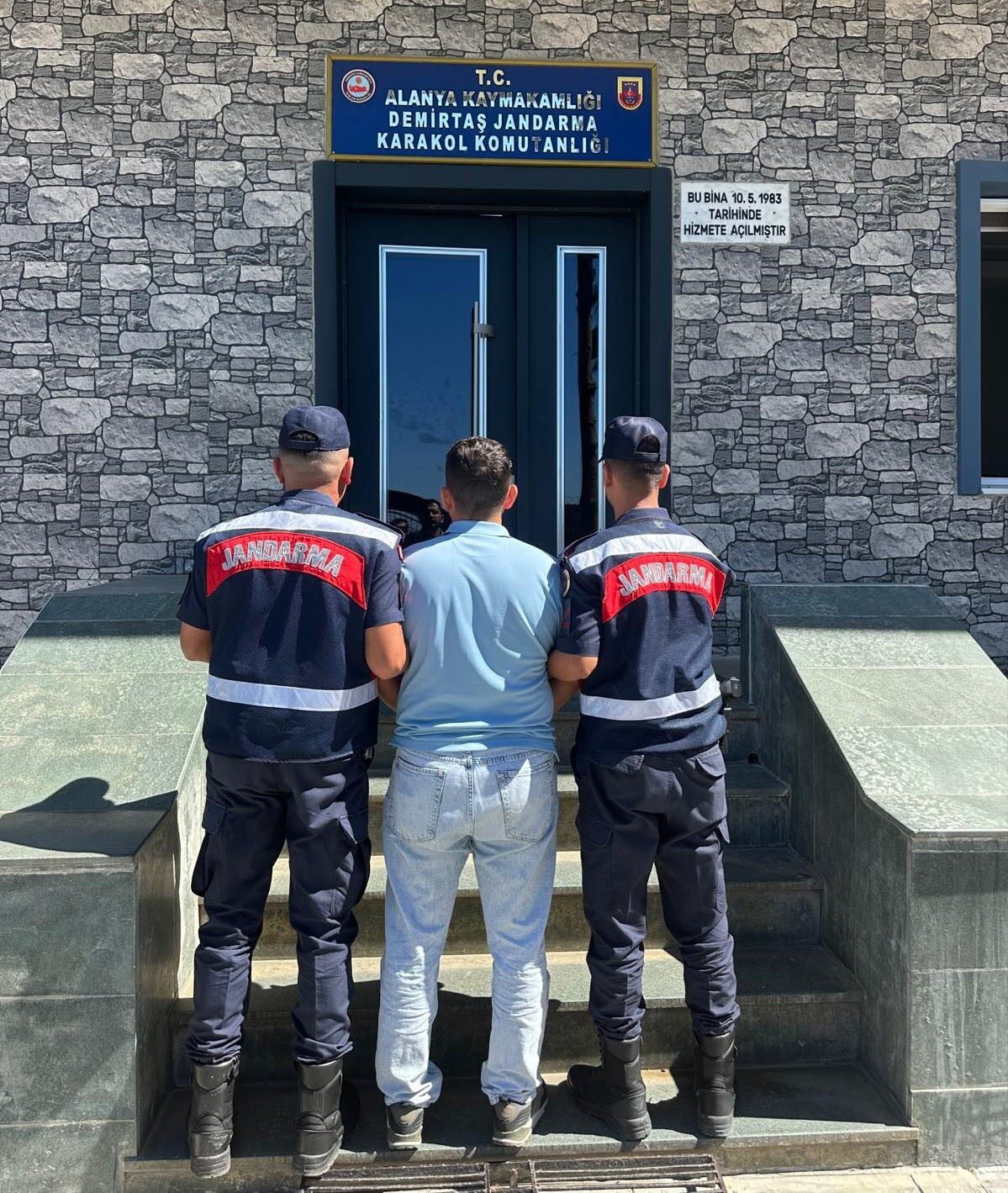 Antalya’nın Alanya ilçesinde çıkan orman yangınlarıyla ilgili sosyal medyada asılsız