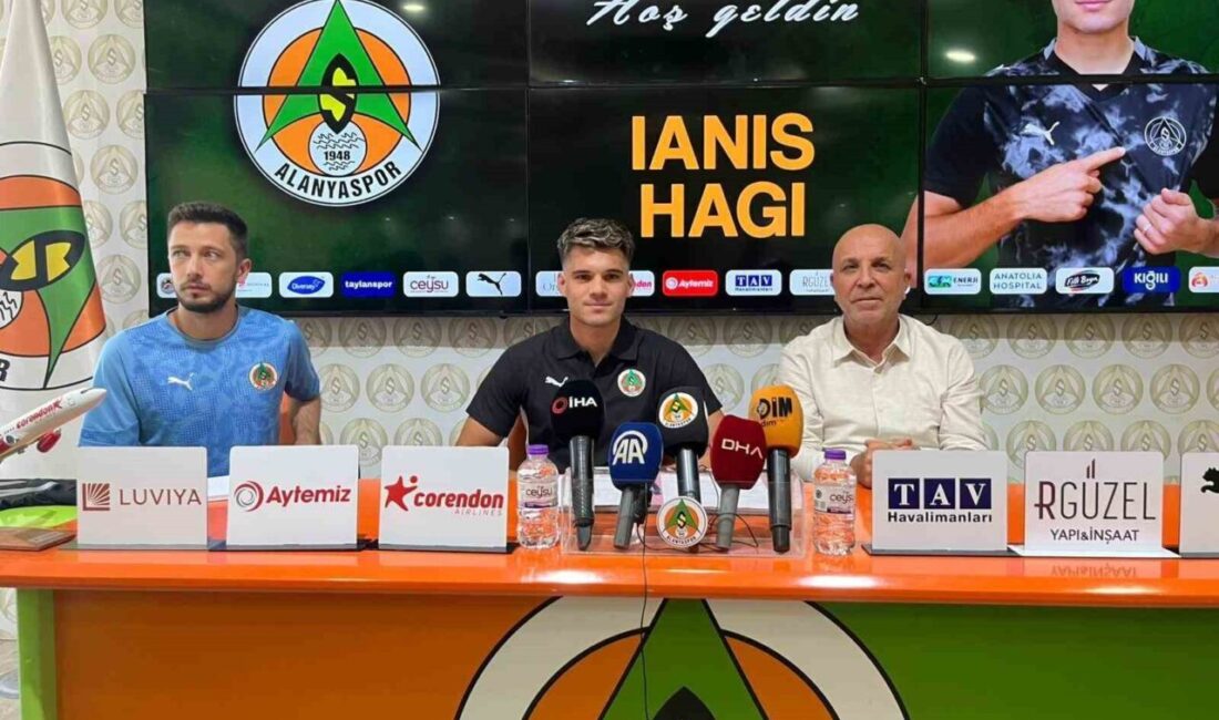 Corendon Alanyaspor, Galatasaray’ın efsane Rumen futbolcusu Gheorghe Hagi’nin oğlu Ianis