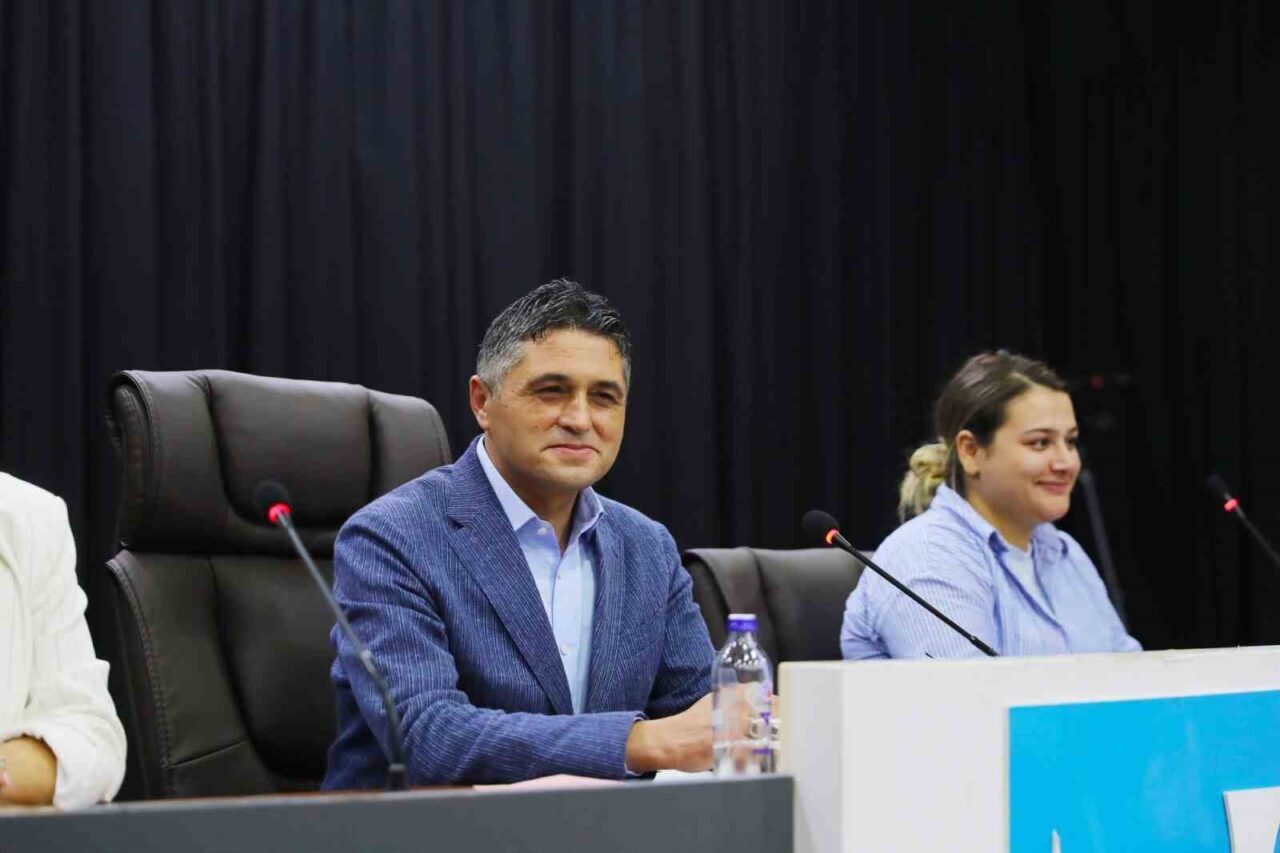 Aliağa Belediye Başkanı Serkan Acar, Aliağa’nın turistik ve sayfiye bölgesi