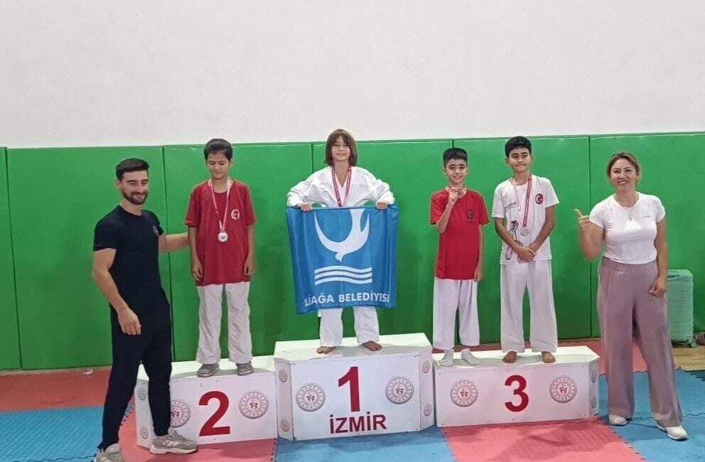 Aliağa Belediyesi Spor Okulları’nda eğitim gören karate öğrencileri, 30-31 Ağustos