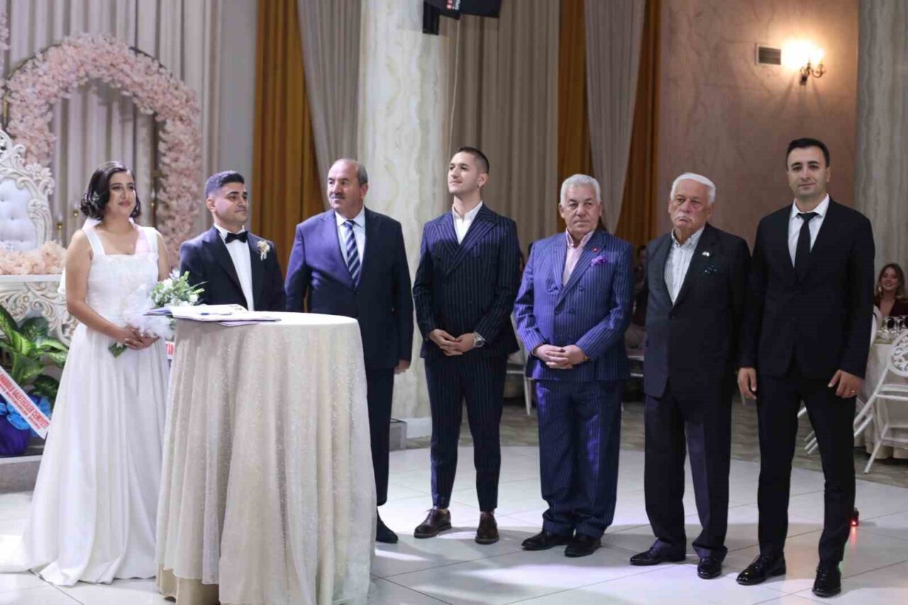 Türk Halk Müziğinin “Türkü Paşası” olarak bilinen merhum Raci Alkır’ın