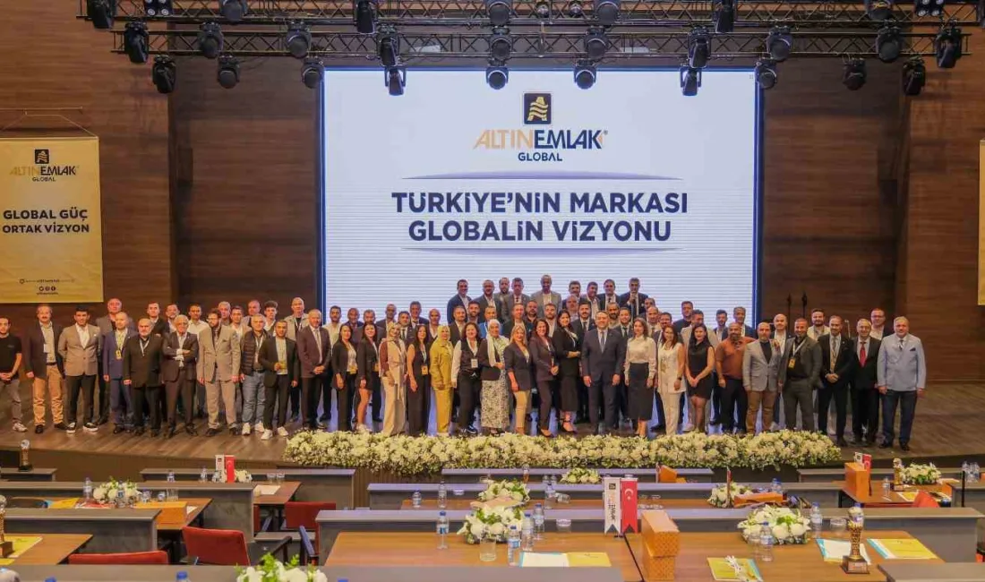 Altın Emlak Global, İstanbul’da gerçekleştirdiği Temsilciler Toplantısı’nda, franchise temsilcileri ve