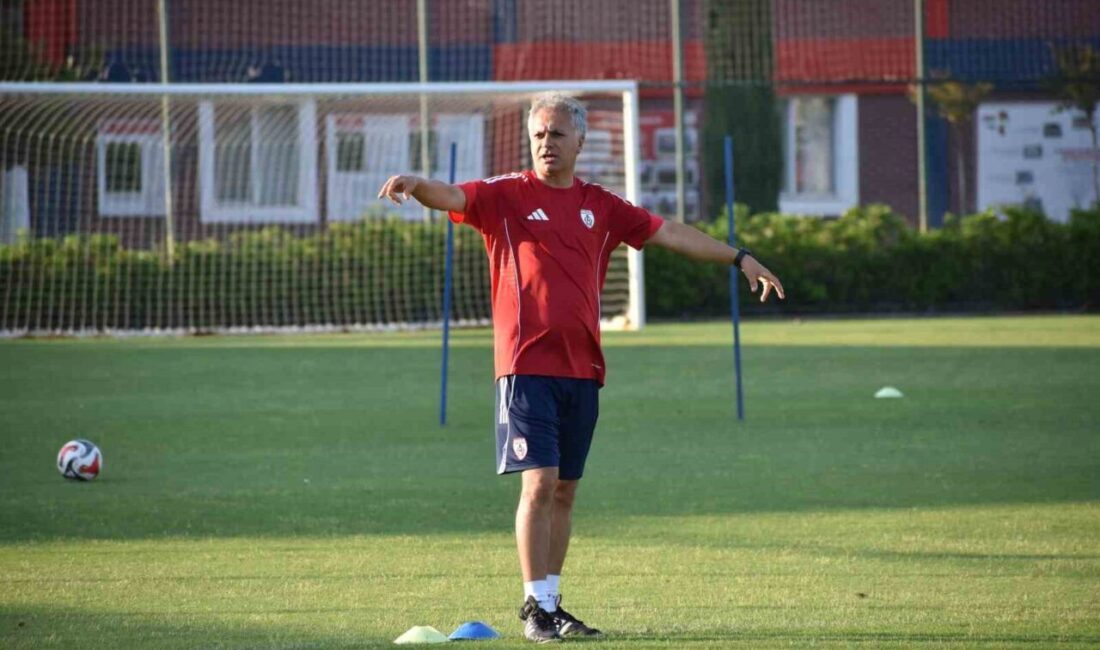 Altınordu FK Teknik Direktörü Namet Ateş, cumartesi günü deplasmanda Adana