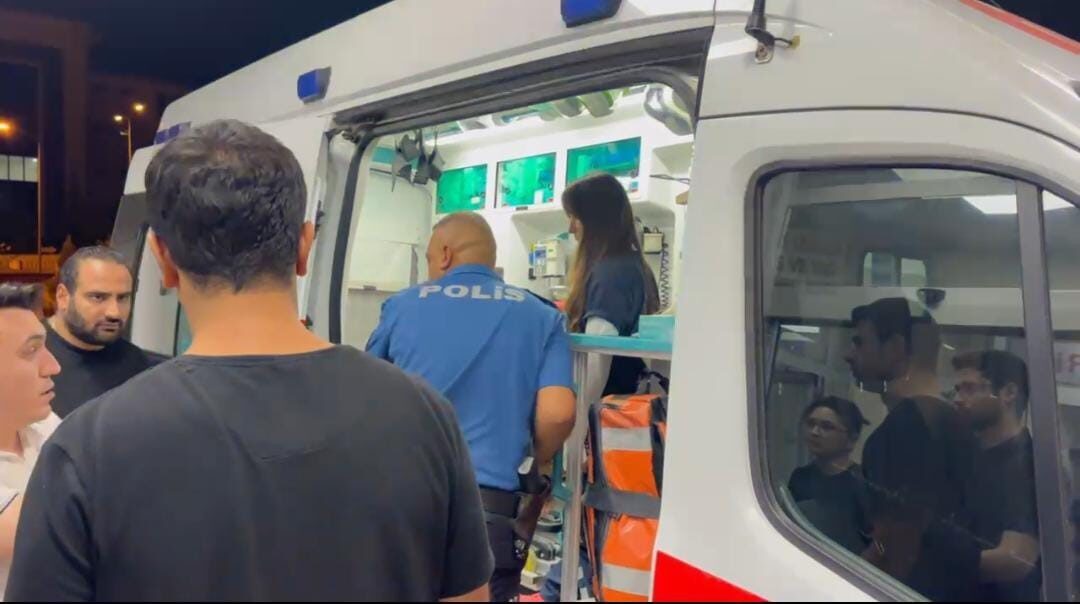 Bartın’ın Amasra ilçesinde gençler ve kafe çalışanları arasında başlayan kavga,