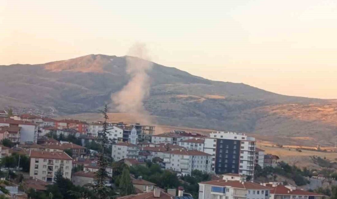 Ankara’nın Elmadağ ilçesinde yol yapımı için patlatılan dinamit korkuya neden