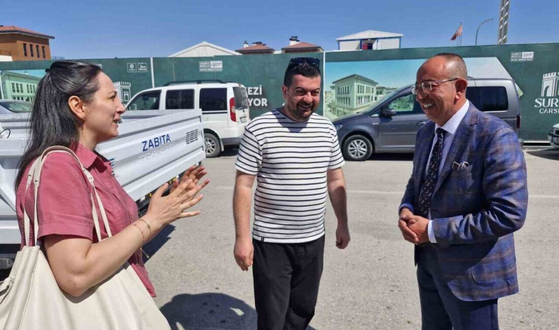 Ankara’dan ailesiyle birlikte Konya’ya gezmeye gelen Halil Engin Aşık, içinde