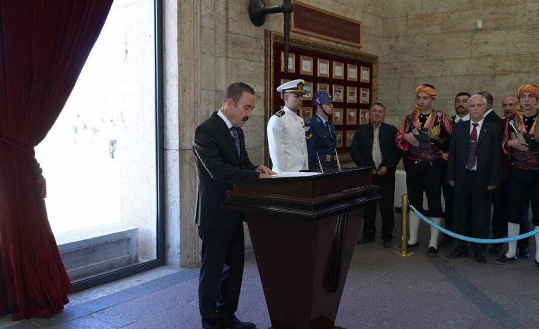 Ankaralılar Derneği 17’nci Olağan Genel Kurulu’nda genel başkanlığa seçilen Hilmi