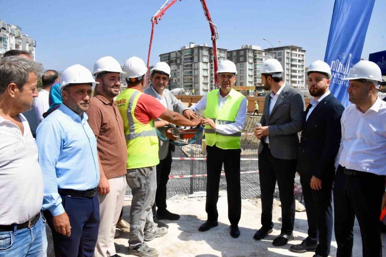 Antakya Belediyesi, Akasya Mahallesi’ne inşa edilecek Avrupa standartlarındaki Gençlik Merkezi