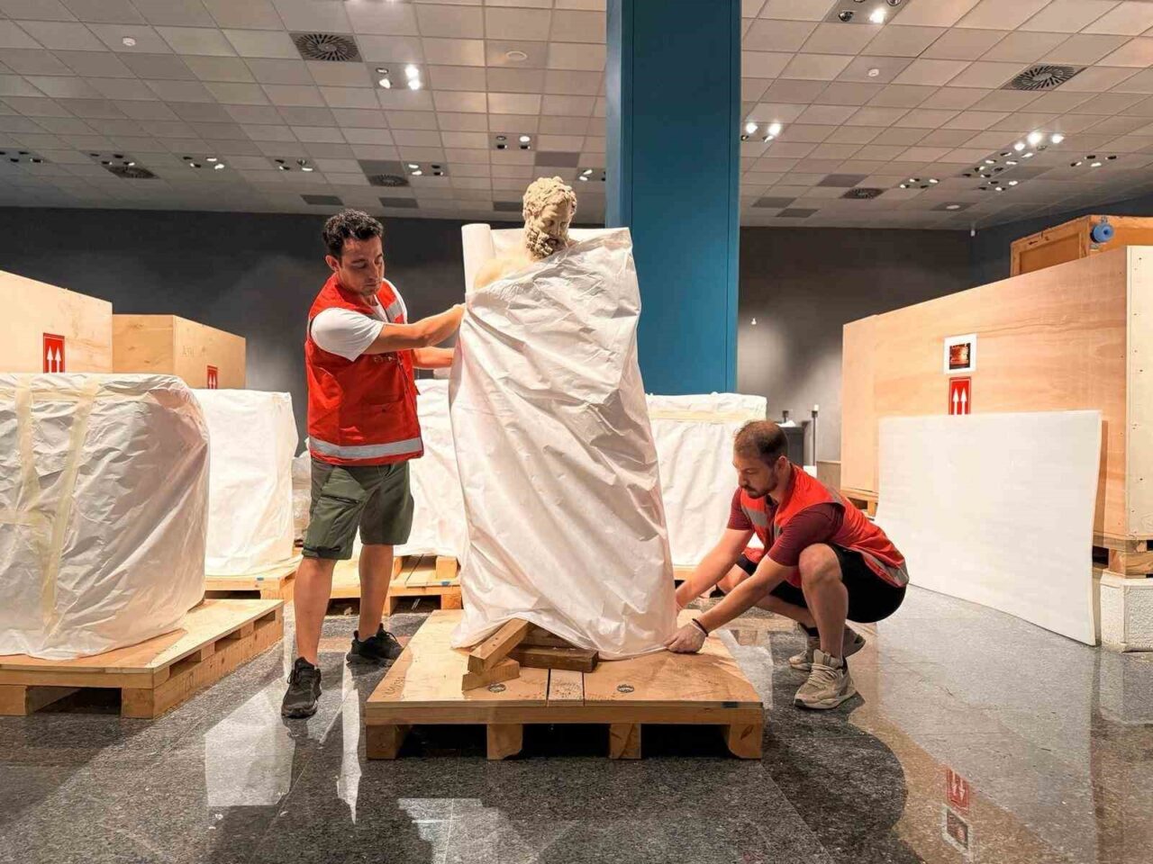 Türkiye’nin en büyük müzelerinden biri olan Antalya Arkeoloji Müzesi’nde büyük