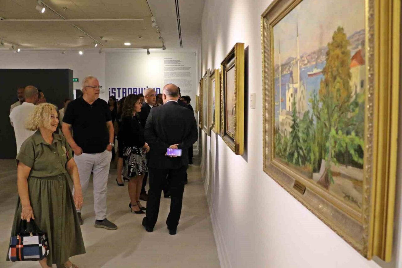 İş Bankası Sanat Eserleri Koleksiyonu’ndan özel bir seçki olan “İstanbul’un