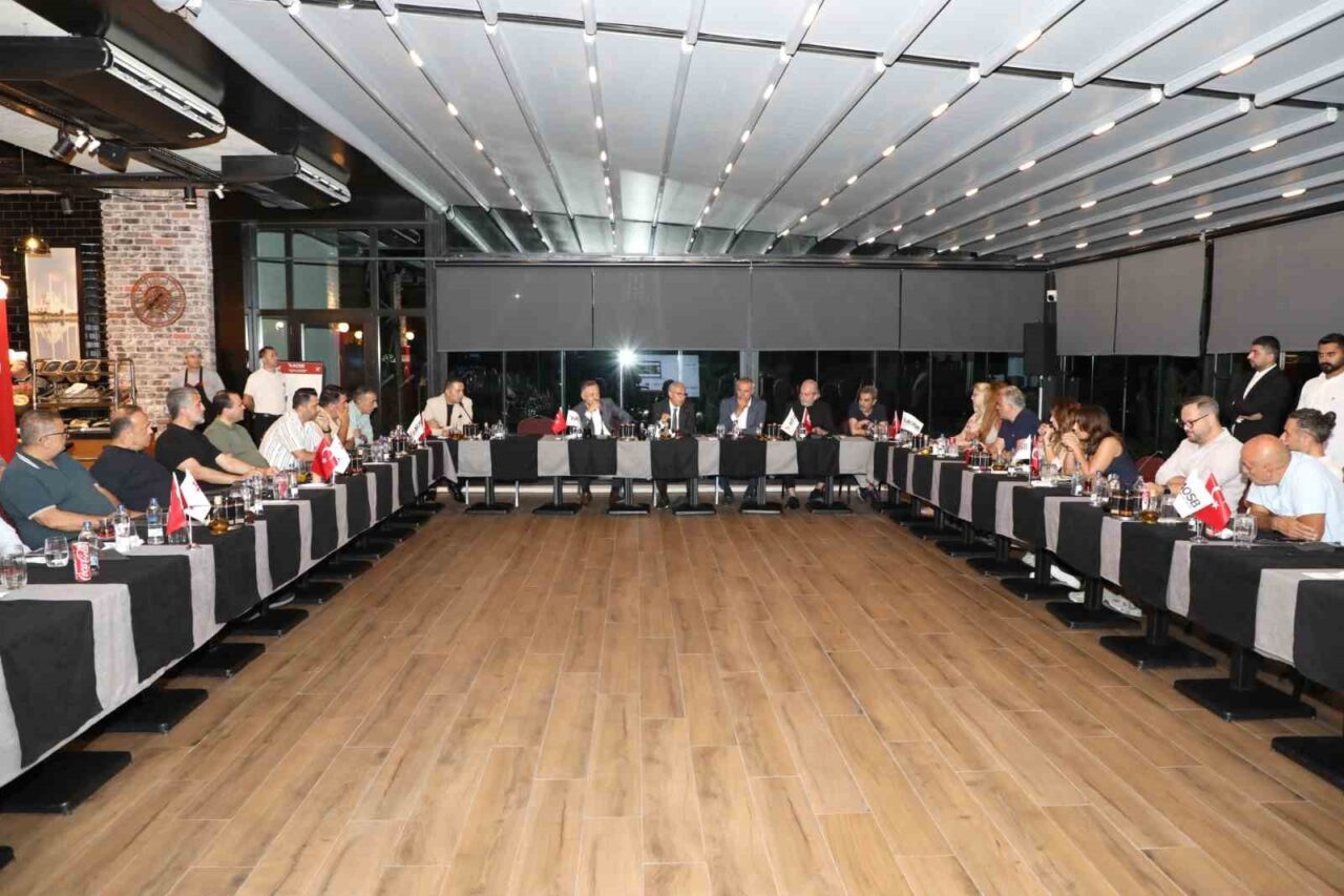 AOSB Yönetim Kurulu Başkanı Bekir Sütcü, bölgede geniş bir hizmet