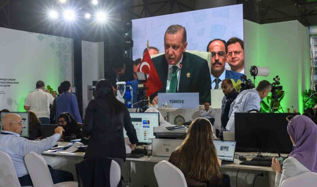 Katar’ın başkenti Doha’da düzenlenen İslam İşbirliği Teşkilatı ve Arap Ligi