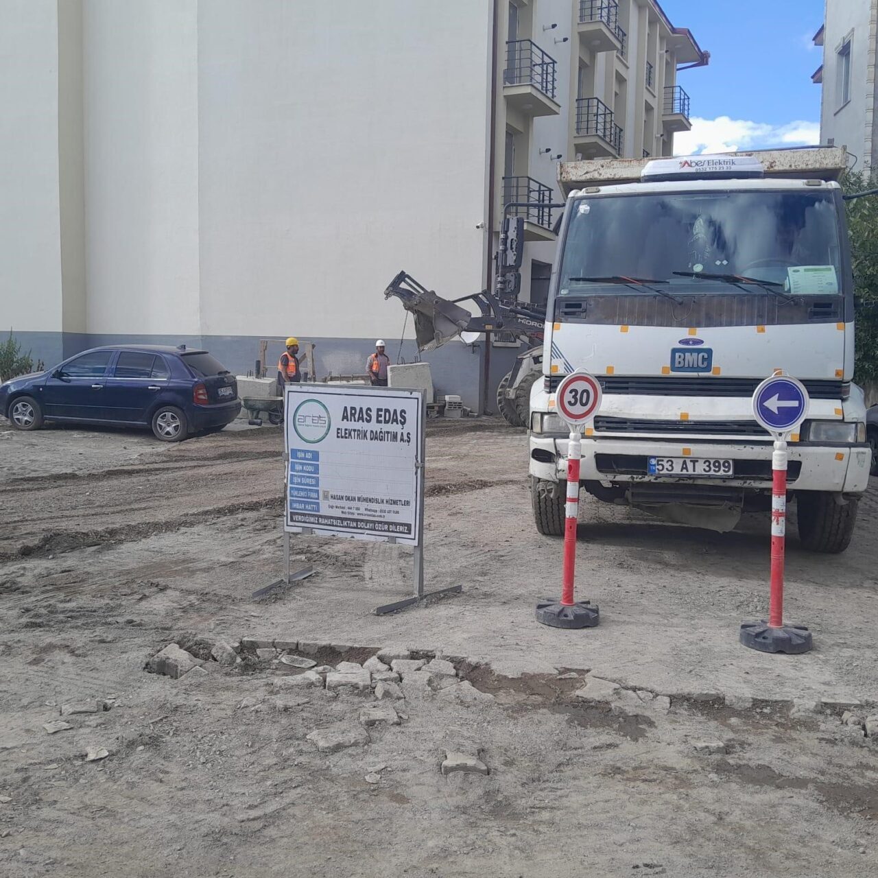 Aras Elektrik, Kars Merkez’de enerji altyapısını güçlendirmek amacıyla tam 116