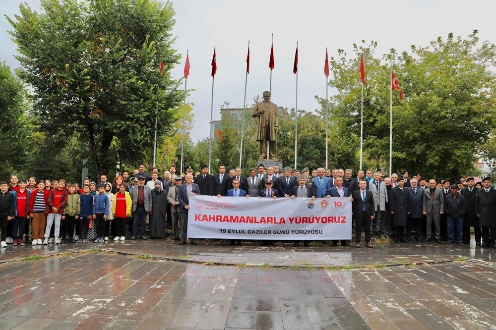 Ardahan’da 19 Eylül Gaziler Günü kutlandı. 19 Eylül Gaziler Günü