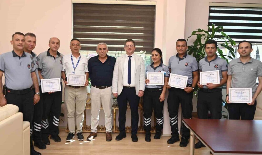 Denizli’nin Pamukkale ilçesinde yeni doğum yapan arkadaşının kız bebeğini battaniyeye