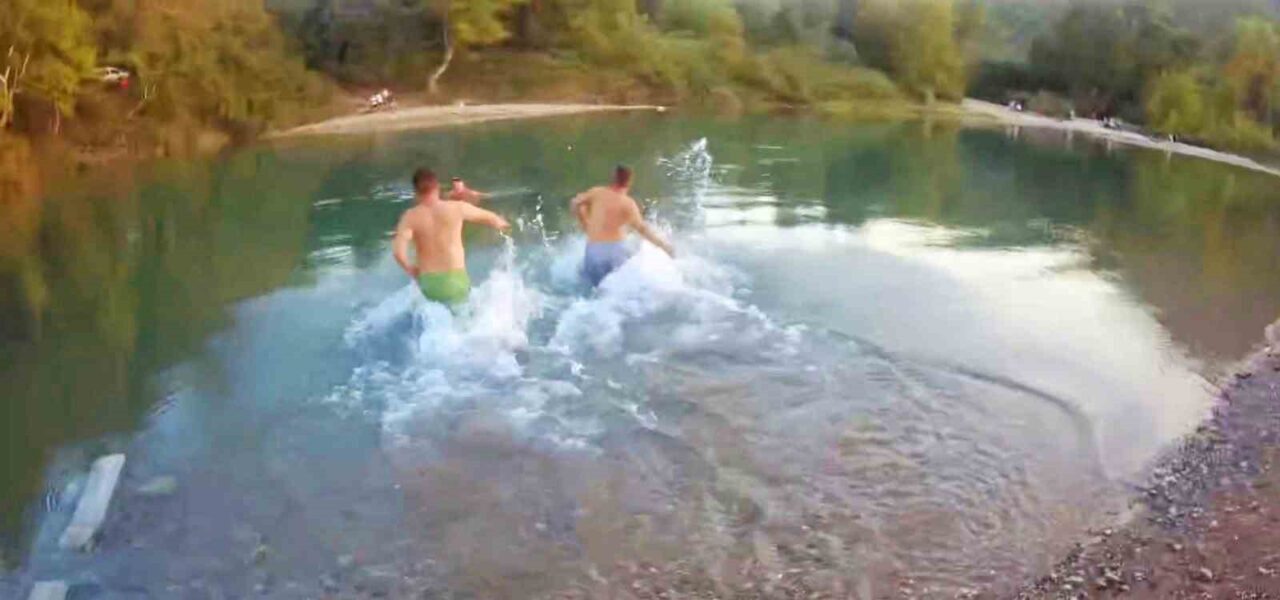 Antalya’nın Serik ilçesinde arkadaşları ile gittiği Köprüçay Irmağı’nda boğularak hayatını