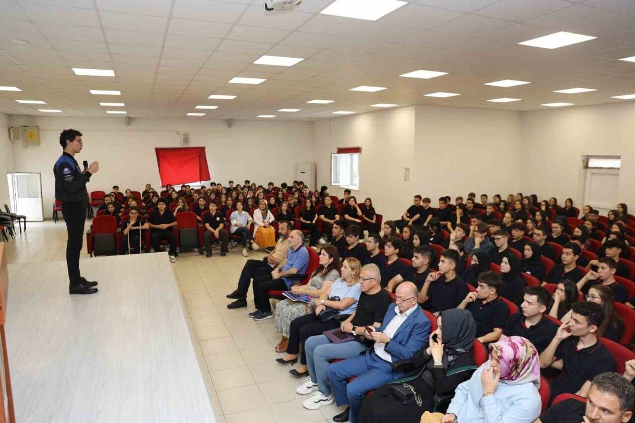 Türkiye’nin ikinci astronotu Tuva Cihangir Atasever, “Türkiye Yüzyılı Maarif Modeli