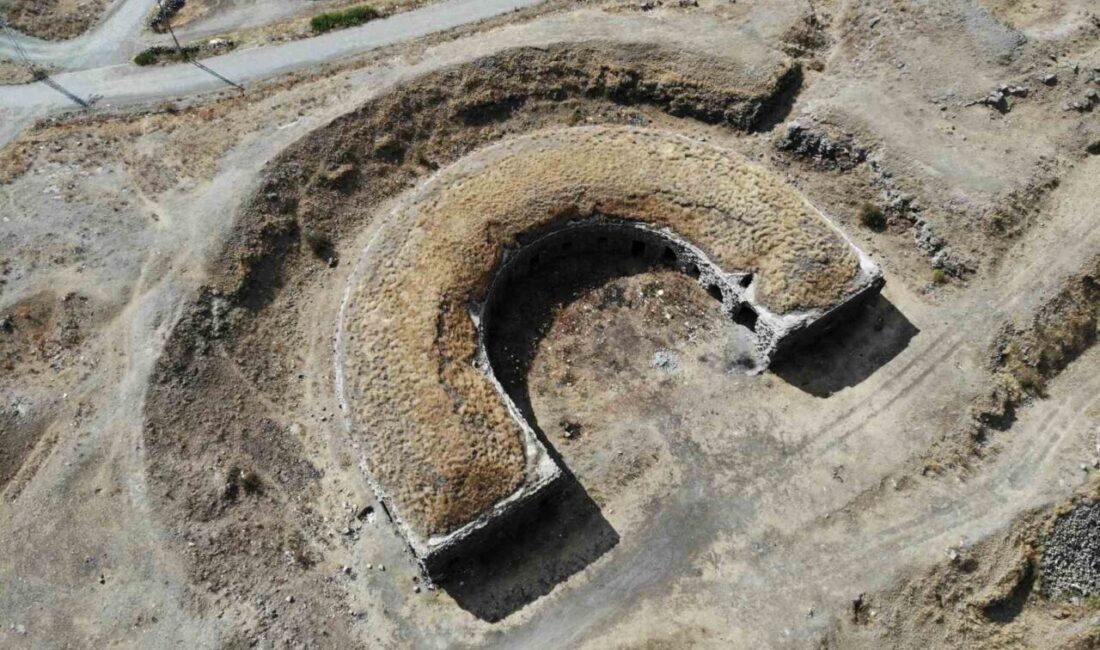 Kars’ta, at nalı şeklinde inşa edilmiş ender bir mimari eser