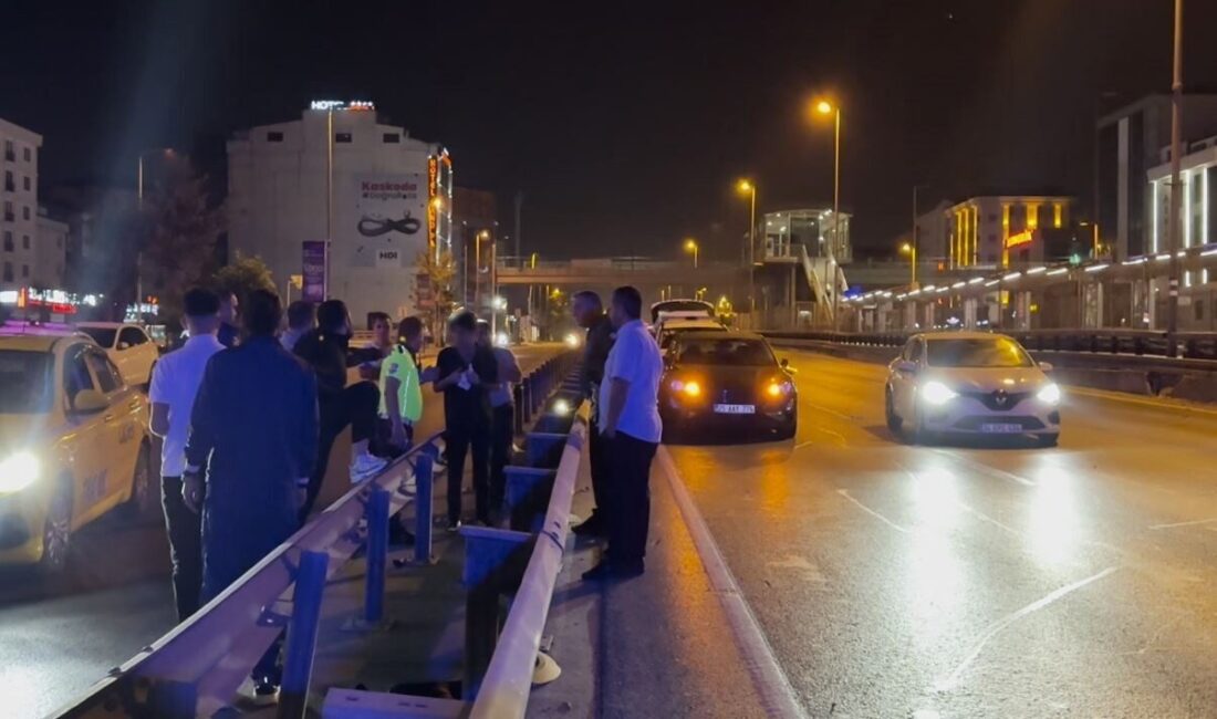 İstanbul’un Avcılar ilçesinde alkollü sürücü zincirleme kazaya neden oldu. Vatandaşlar