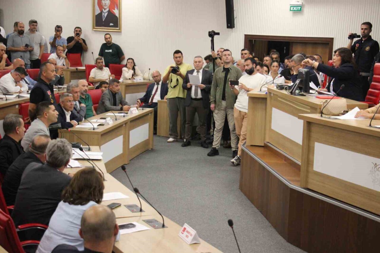 Aydın’da geçtiğimiz hafta yaşanan arbedelerden dolayı ertelenen ve bugün Özlem