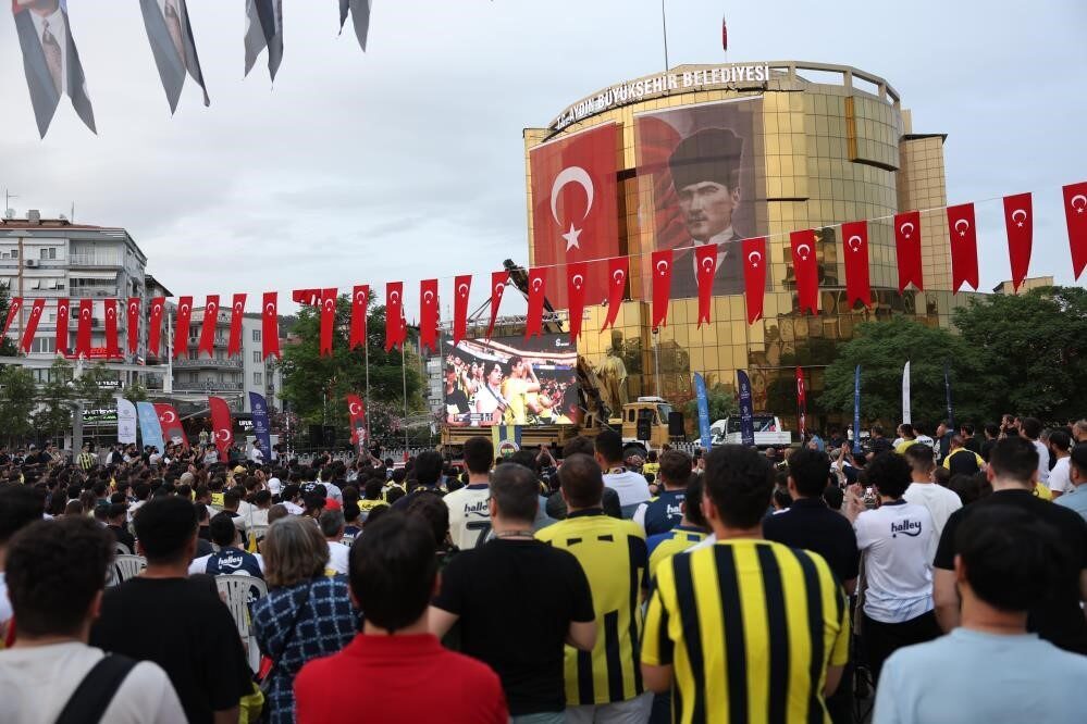 Avrupa Basketbol Şampiyonası finalinde Almanya ile karşılaşacak olan Türkiye Basketbol