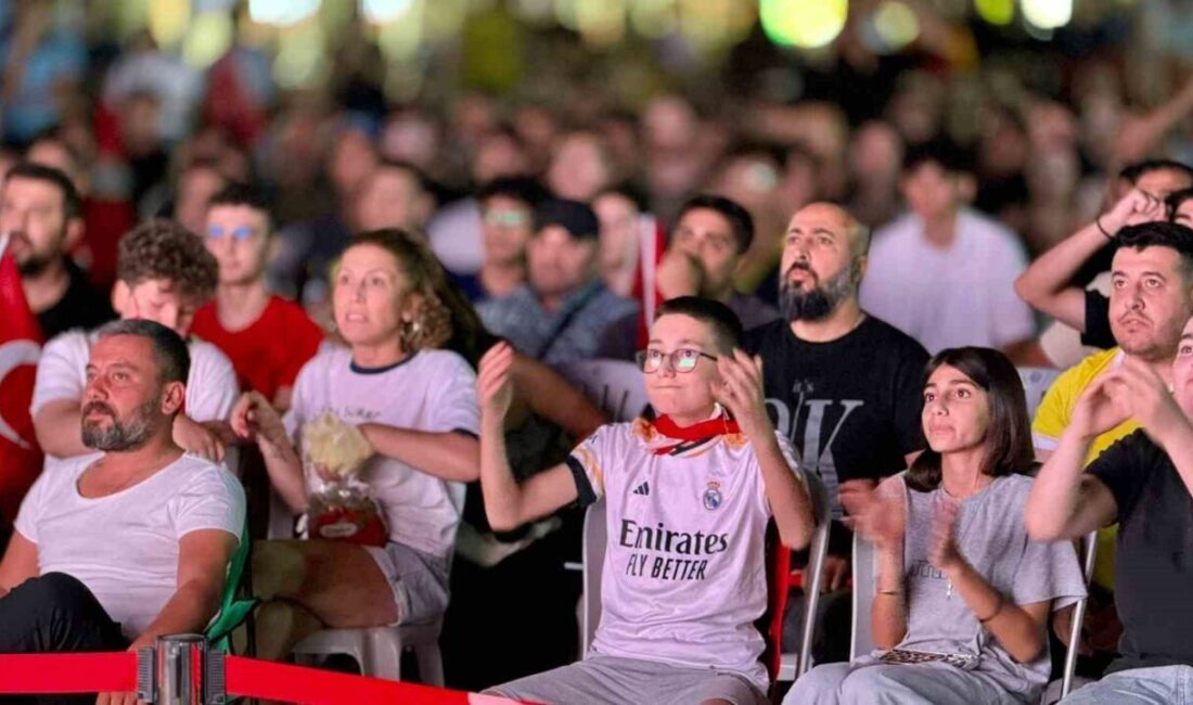 Avrupa Basketbol Şampiyonası finalinde Almanya ile karşılaşan Türkiye Basketbol Milli