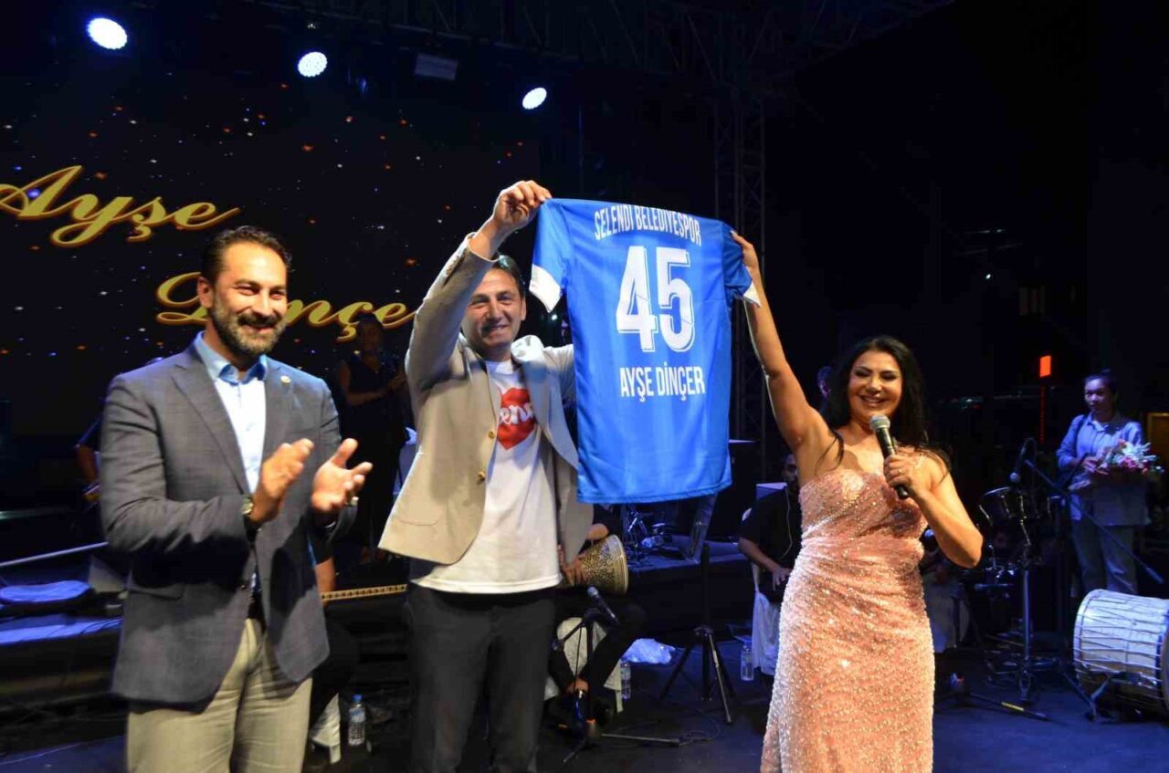 Manisa’nın Selendi ilçesinde, ilçenin düşman işgalinden kurtuluşunun 103. yıl dönümü