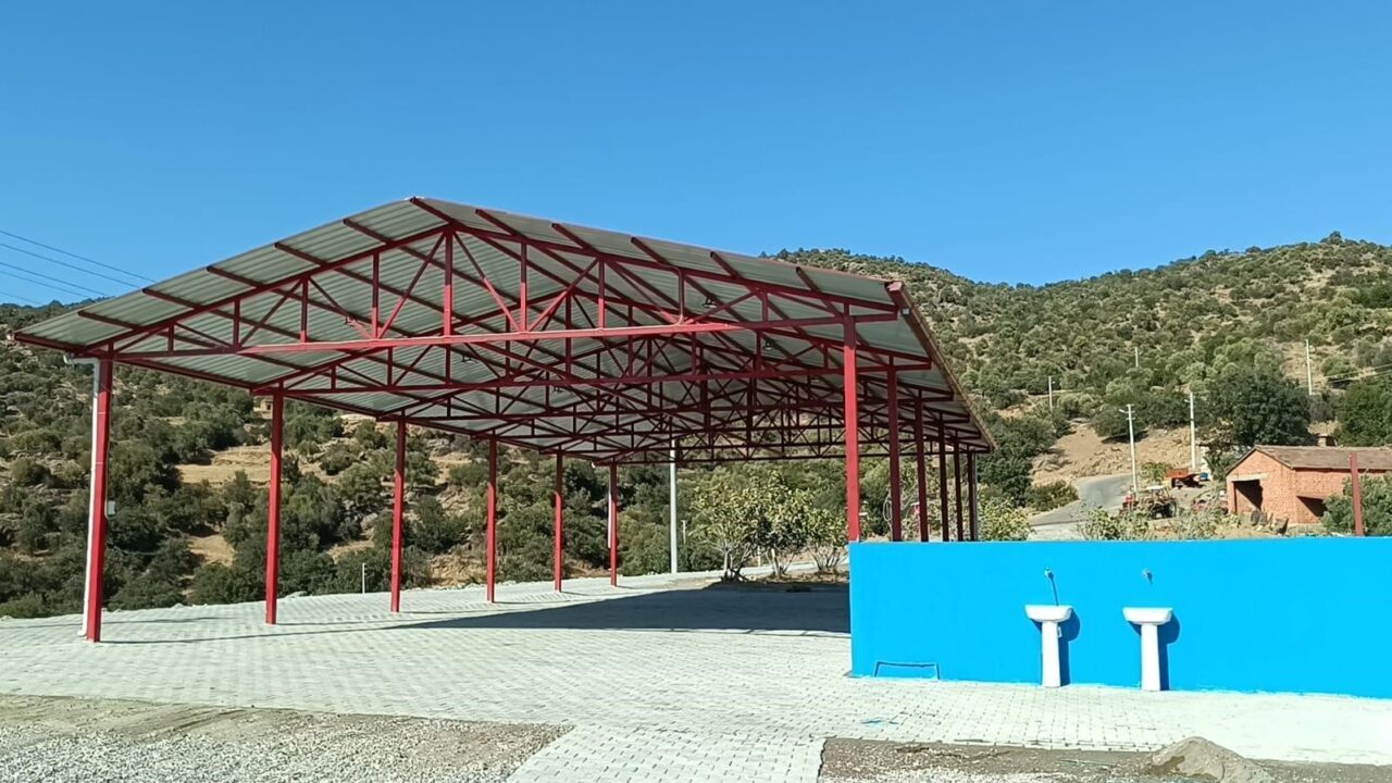 Bozdoğan Yazıkent Mahallesi’nde yaşayan Abdullah karıncalı, köyünün en önemli ihtiyacı