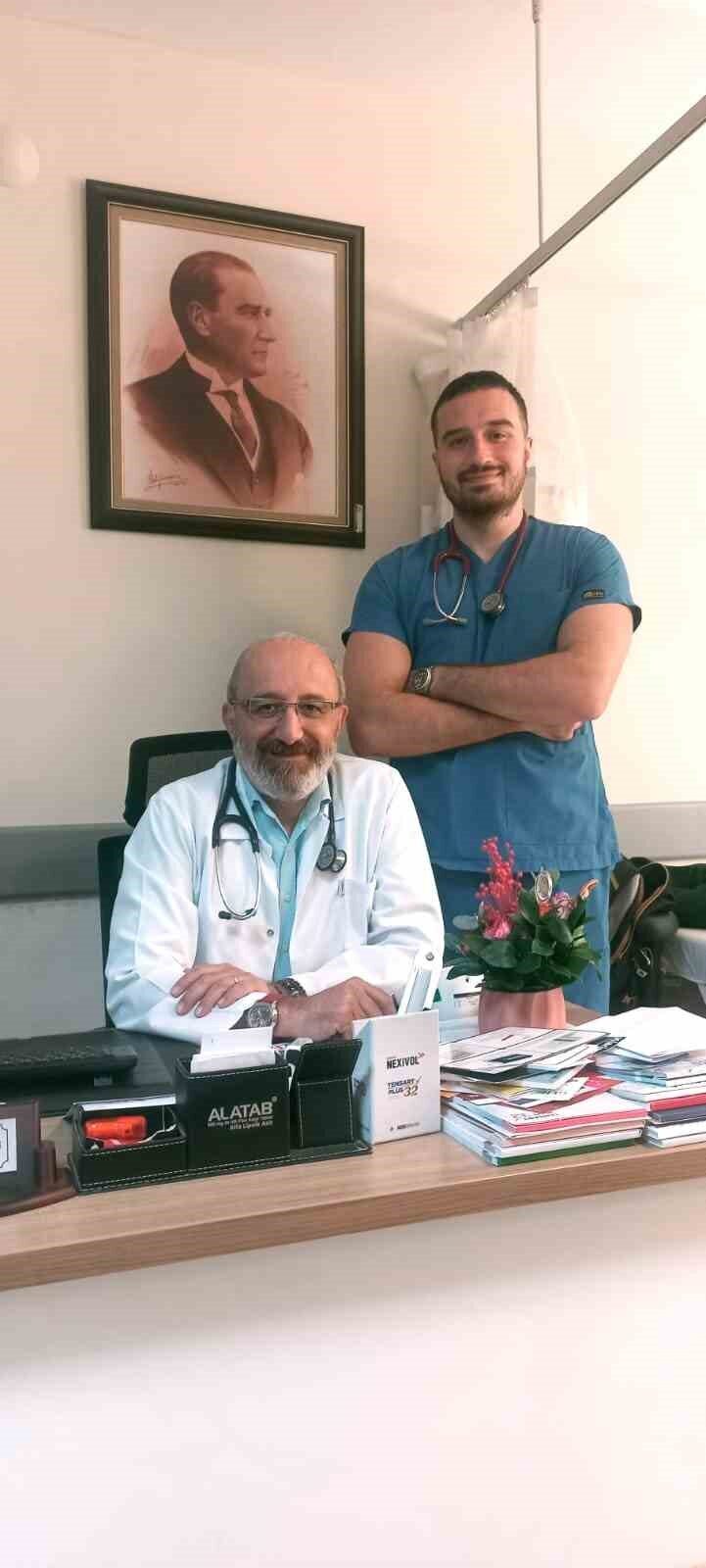 Bursa’da tıp fakültesini bitiren Oğuz Başkan, babası Sezgin Başkan’ın 14