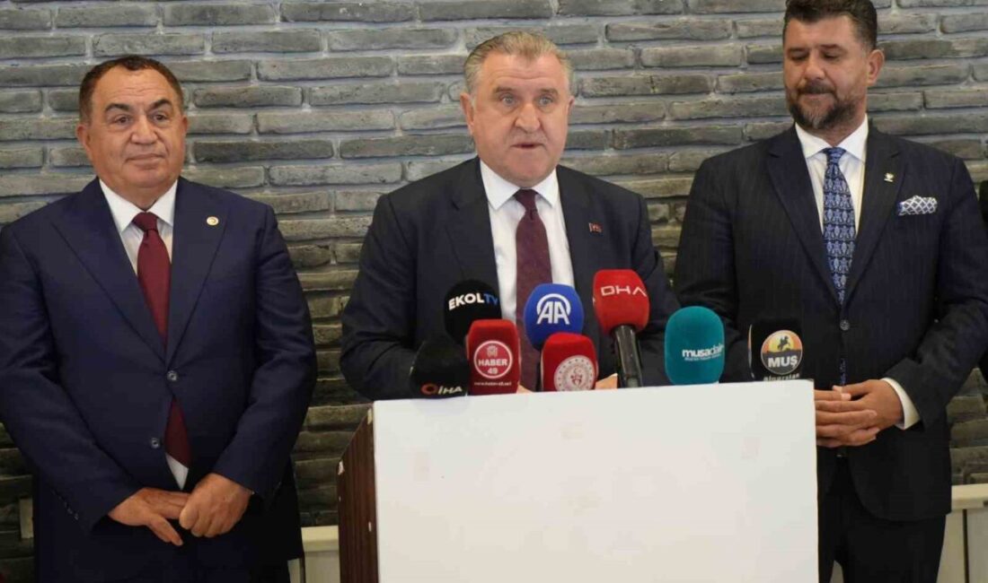 Gençlik ve Spor Bakanı Osman Aşkın Bak, “Ülkemizin güçlü olmasını,