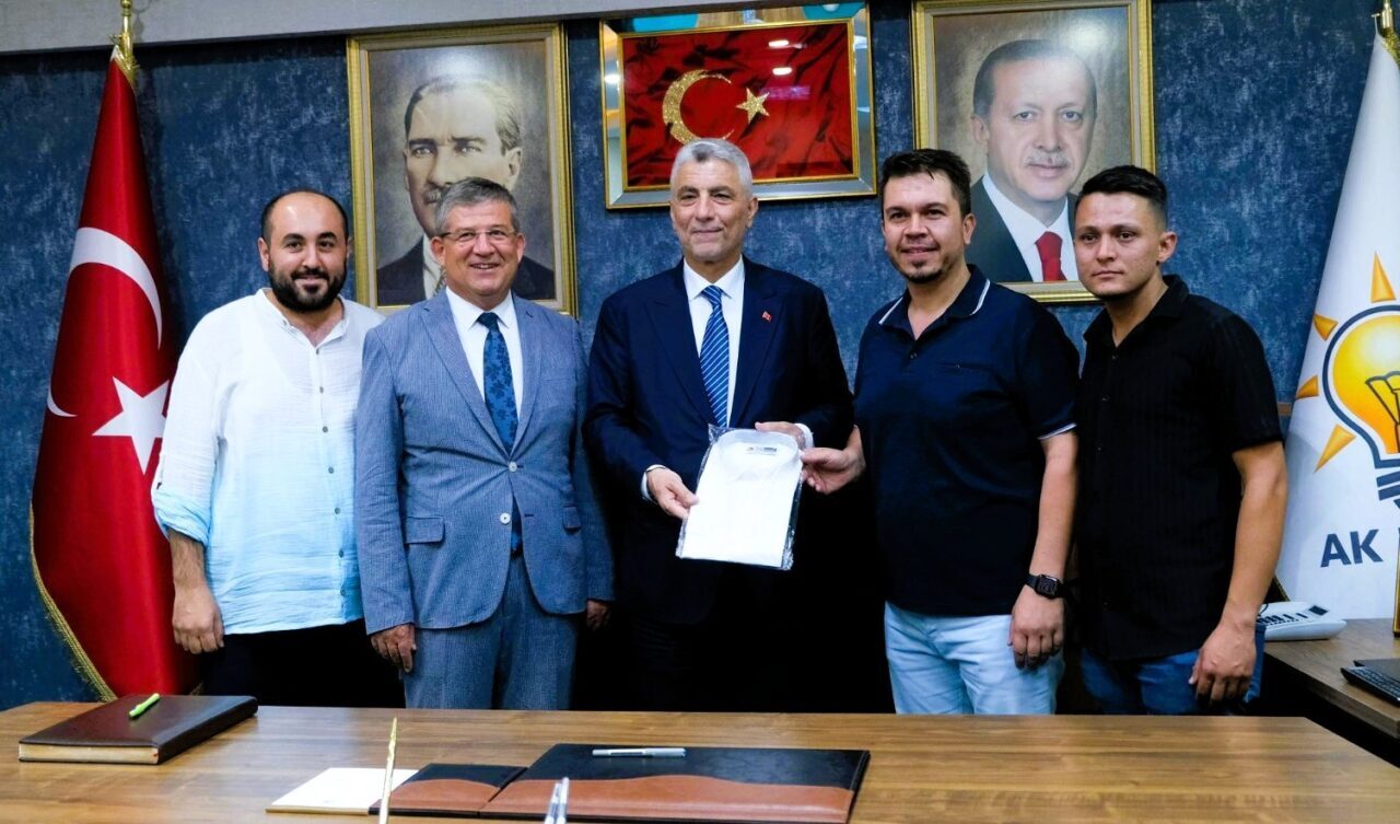 DENİZLİ (İHA) – Denizli’de ihracatın yılları ödül törenine katılan Ticaret