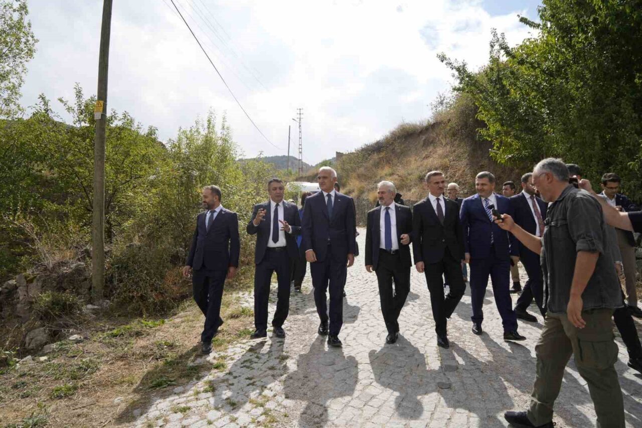 Kültür ve Turizm Bakanı Mehmet Nuri Ersoy, Satala Antik Kenti’nin