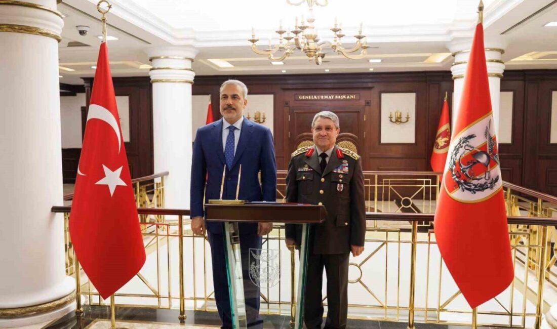 Dışişleri Bakanı Hakan Fidan, Genelkurmay Başkanı Orgeneral Selçuk Bayraktaroğlu’nu ziyaret