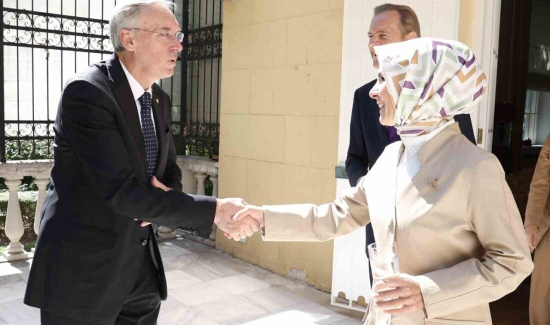 Aile ve Sosyal Hizmetler Bakanı Mahinur Özdemir Göktaş, Ankara’da görev