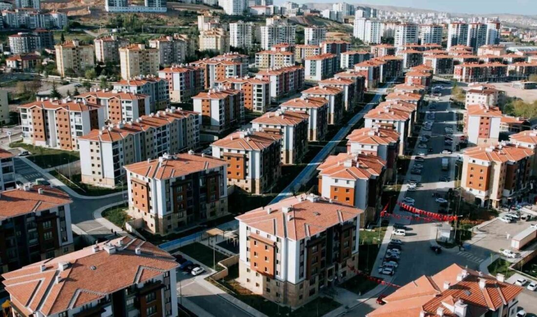 Daha önce Hatay ve Malatya’nın ‘fahri hemşehrisi’ ilan edilen Çevre,