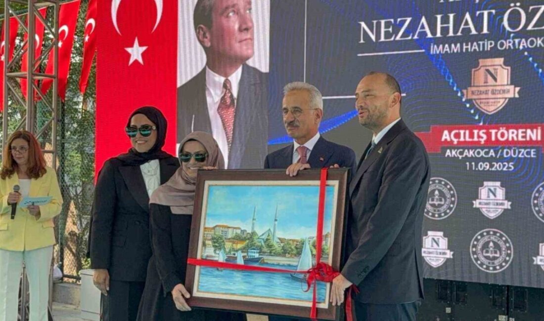 Ulaştırma ve Altyapı Bakanı Abdulkadir Uraloğlu, “AK Parti Hükümetlerimiz son