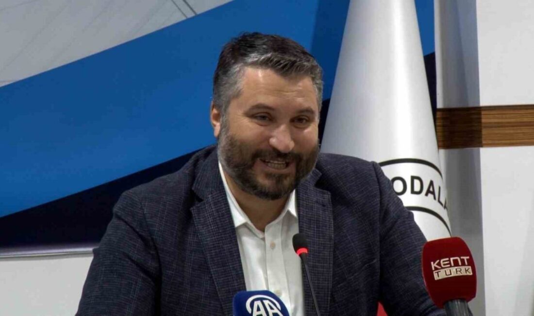 Kayseri’de düzenlenen ‘Kayseri SANTEK Sanayici İstişare Toplantısı’na katılan Sanayi ve