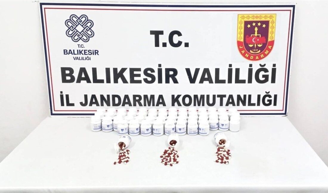 Balıkesir İl Jandarma Komutanlığınca uyuşturucu madde ticaretine yönelik yapılan istihbari