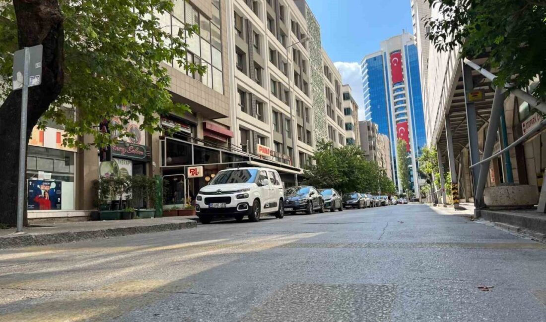 Balıkesir’in Sındırgı ilçesinde meydana gelen 4.9 büyüklüğündeki deprem, İzmir ve