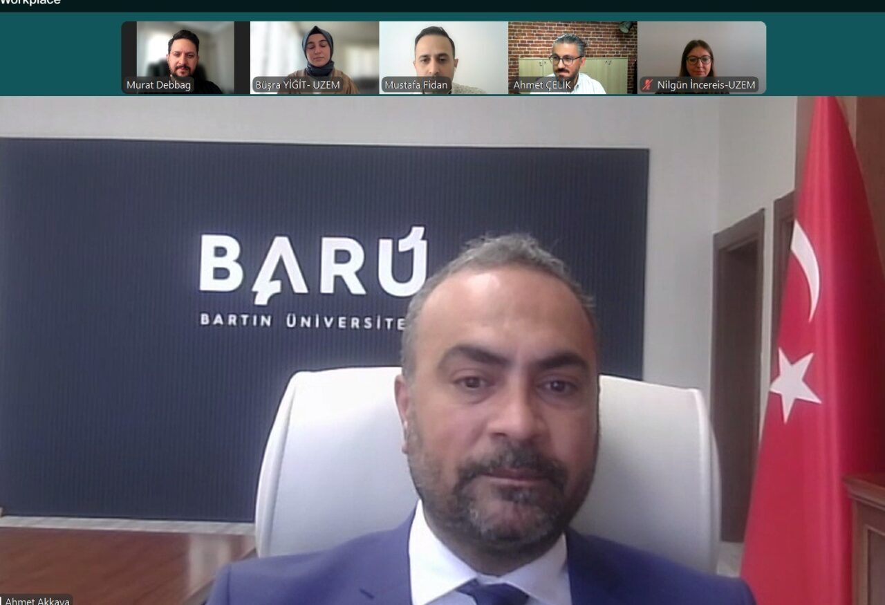 Bartın Üniversitesi’nde (BARÜ), öğretim elemanlarının mesleki gelişimine katkı sağlamak amacıyla