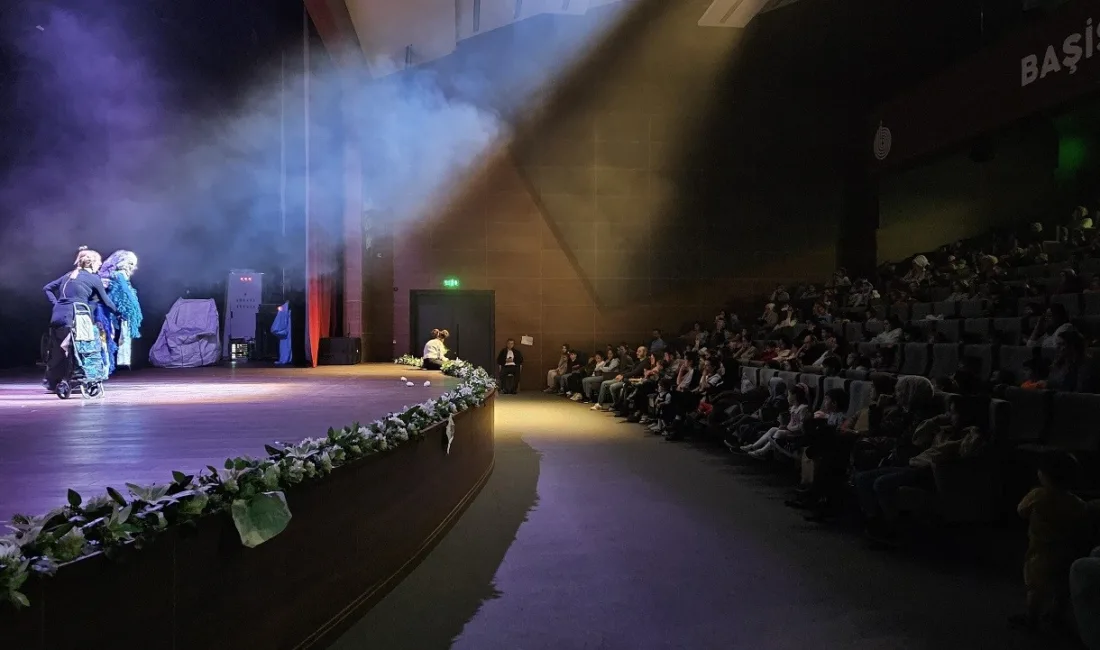 Başiskele Belediyesi, ekim ayı boyunca çocuk ve yetişkin tiyatroları, atölye