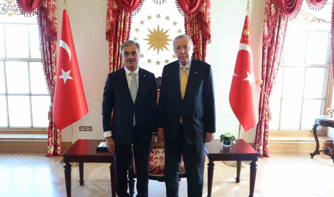 Sakarya Büyükşehir Belediye Başkanı Yusuf Alemdar, Dolmabahçe’de Cumhurbaşkanı Recep Tayyip