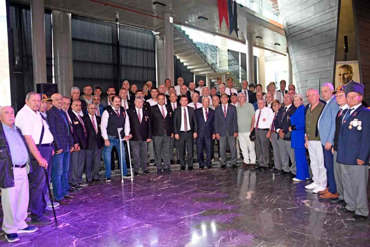 Osmangazi Belediyesi 19 Eylül Gaziler Günü kapsamında şehit yakınları ve