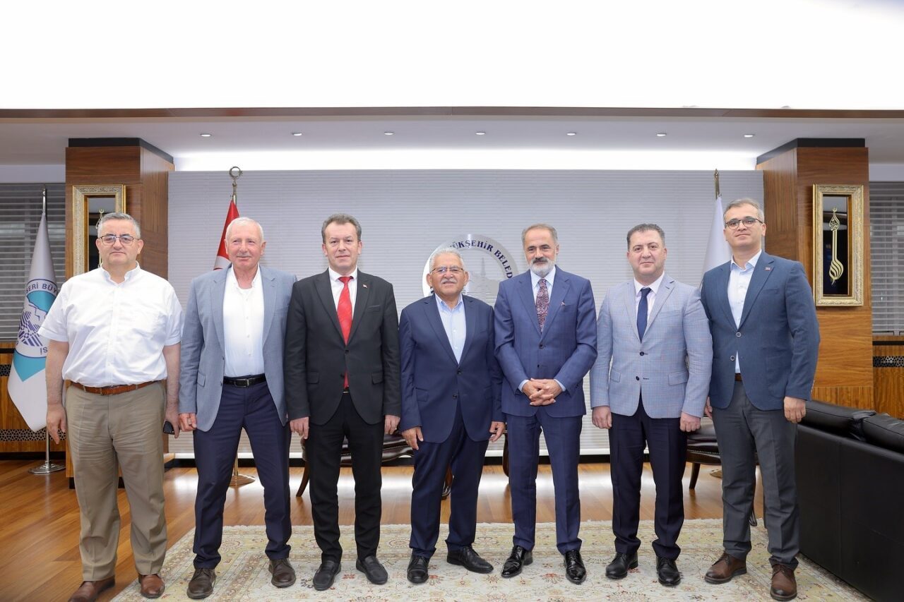 Kayseri Büyükşehir Belediye Başkanı Dr. Memduh Büyükkılıç, kent için yatırım